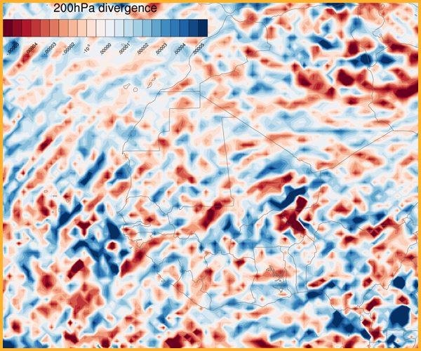 Divergence 200 - 200 hPa